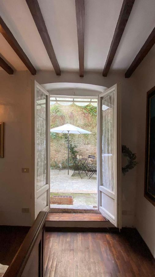 The Pitti Courtyard Apartment Florence Ngoại thất bức ảnh