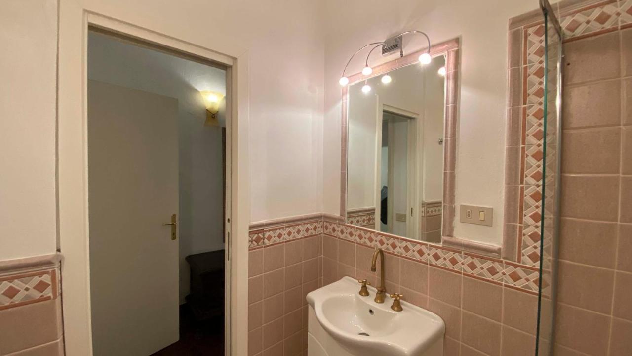The Pitti Courtyard Apartment Florence Ngoại thất bức ảnh